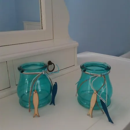 Myconian أنو ميرا